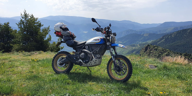 Load image into Gallery viewer, Skid Plate Ducati Scrambler Icon, Desert Sled, Cafe Racer, Full Throttle, Nightshift
